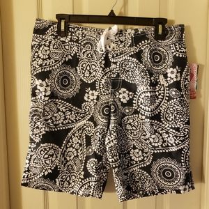 BNWT Kanu Surf Board Shorts